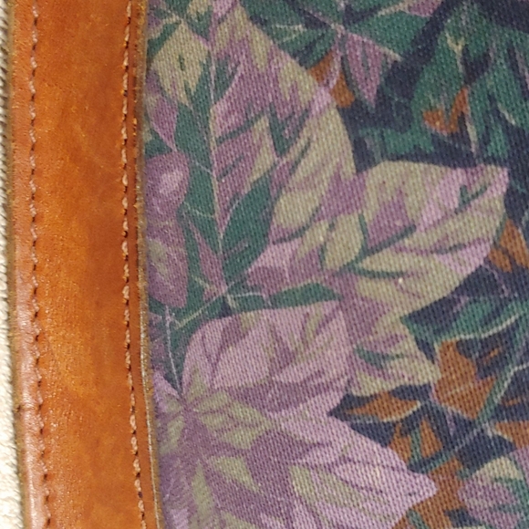 Vintag crossbody. Beautiful bag - Picture 3 of 15